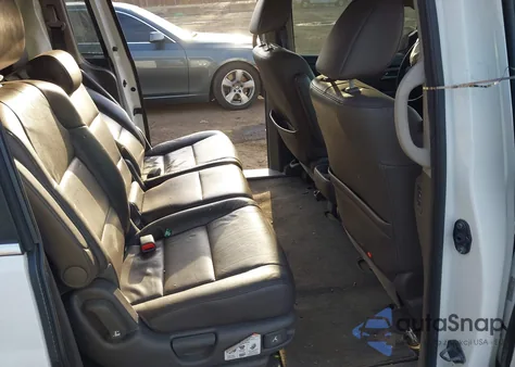 2012 Honda Odyssey Ex-L z USA, uszkodzony, nr VIN 5FNRL5H63CB111085